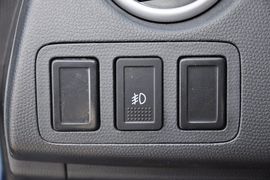 2011款长安铃木雨燕1.5L手动标准型