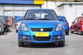 2011款长安铃木雨燕1.5L手动标准型