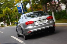 2012款大众全新速腾1.8TSI自动旗舰版