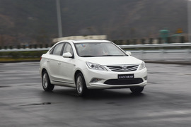 2012款长安逸动1.6L手动尊贵型舟山试驾