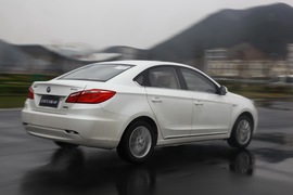 2012款长安逸动1.6L手动尊贵型舟山试驾