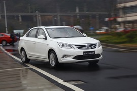 2012款长安逸动1.6L手动尊贵型舟山试驾