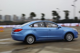 2012款长安逸动1.6L手动尊贵型舟山试驾