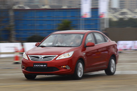 2012款长安逸动1.6L手动尊贵型舟山试驾