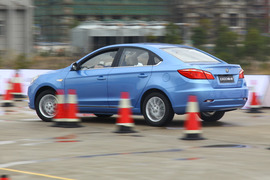 2012款长安逸动1.6L手动尊贵型舟山试驾