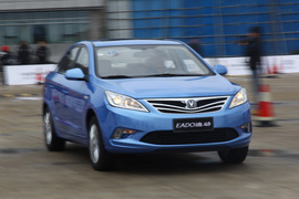 2012款长安逸动1.6L手动尊贵型舟山试驾