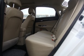 2012款长安逸动1.6L手动尊贵型舟山试驾