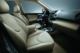 2012款一汽丰田RAV4炫装版