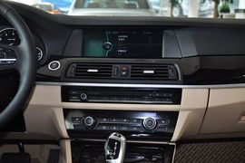 2012款华晨宝马523Li豪华型