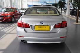 2012款华晨宝马523Li豪华型