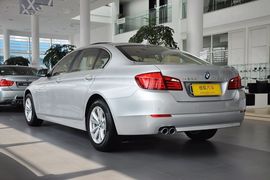 2012款华晨宝马523Li豪华型