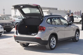2012款华晨宝马X1