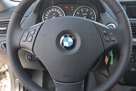 2012款华晨宝马X1