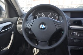 2012款华晨宝马X1