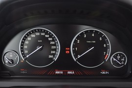 2009款宝马750Li豪华型到店实拍