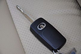 2011款长城哈弗H6绿静2.0T柴油精英型到店实拍