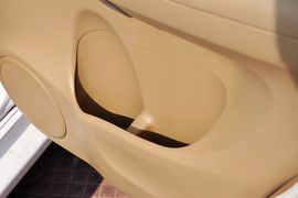 2011款长城哈弗H6绿静2.0T柴油精英型到店实拍