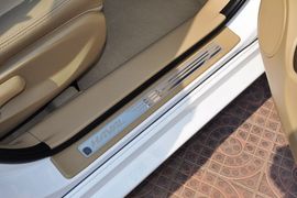 2011款长城哈弗H6绿静2.0T柴油精英型到店实拍