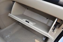 2011款长城哈弗H6绿静2.0T柴油精英型到店实拍