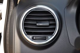2011款长城哈弗H6绿静2.0T柴油精英型到店实拍