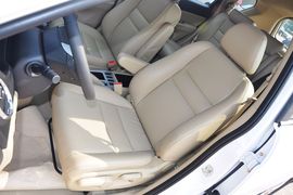 2011款长城哈弗H6绿静2.0T柴油精英型到店实拍