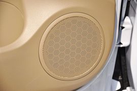 2011款长城哈弗H6绿静2.0T柴油精英型到店实拍