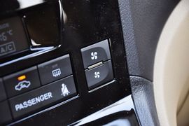2011款长城哈弗H6绿静2.0T柴油精英型到店实拍