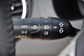 2011款长城哈弗H6绿静2.0T柴油精英型到店实拍