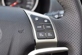 2011款长城哈弗H6绿静2.0T柴油精英型到店实拍