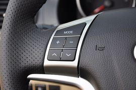 2011款长城哈弗H6绿静2.0T柴油精英型到店实拍