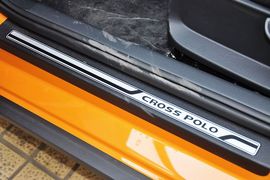 2012款大众CrossPolo