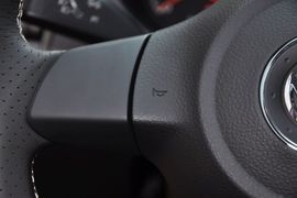 2012款大众CrossPolo