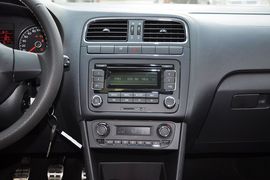 2012款大众CrossPolo