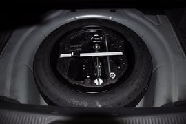 2012款斯柯达昊锐1.8TSI手动优雅版到店实拍