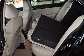 2012款斯柯达昊锐1.8TSI手动优雅版到店实拍