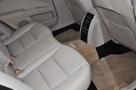 2012款斯柯达昊锐1.8TSI手动优雅版到店实拍