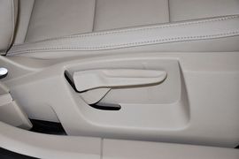 2012款斯柯达昊锐1.8TSI手动优雅版到店实拍