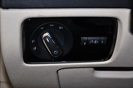 2012款斯柯达昊锐1.8TSI手动优雅版到店实拍