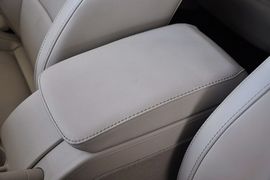 2012款斯柯达昊锐1.8TSI手动优雅版到店实拍