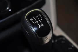 2012款斯柯达昊锐1.8TSI手动优雅版到店实拍