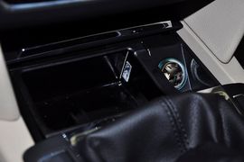 2012款斯柯达昊锐1.8TSI手动优雅版到店实拍