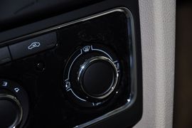 2012款斯柯达昊锐1.8TSI手动优雅版到店实拍