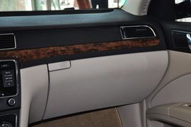 2012款斯柯达昊锐1.8TSI手动优雅版到店实拍