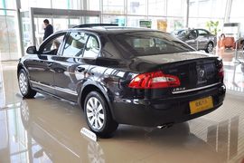 2012款斯柯达昊锐1.8TSI手动优雅版到店实拍