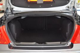 2010款标致307三厢1.6L手自一体舒适版到店实拍