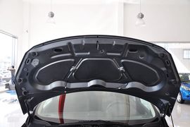 2010款标致307三厢1.6L手自一体舒适版到店实拍