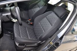 2010款标致307三厢1.6L手自一体舒适版到店实拍