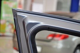 2010款标致307三厢1.6L手自一体舒适版到店实拍