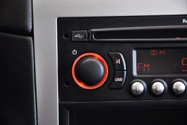 2010款标致307三厢1.6L手自一体舒适版到店实拍