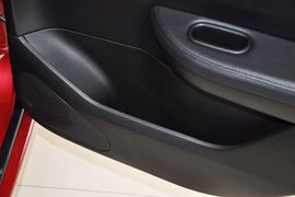 2012款标致307两厢1.6L手自一体舒适版到店实拍